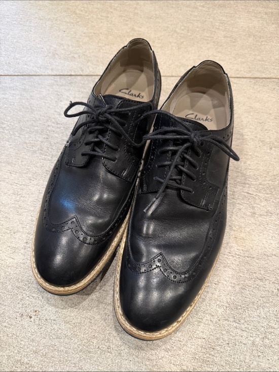 Clarks Men’s Black Leather Brogue Derby Shoes